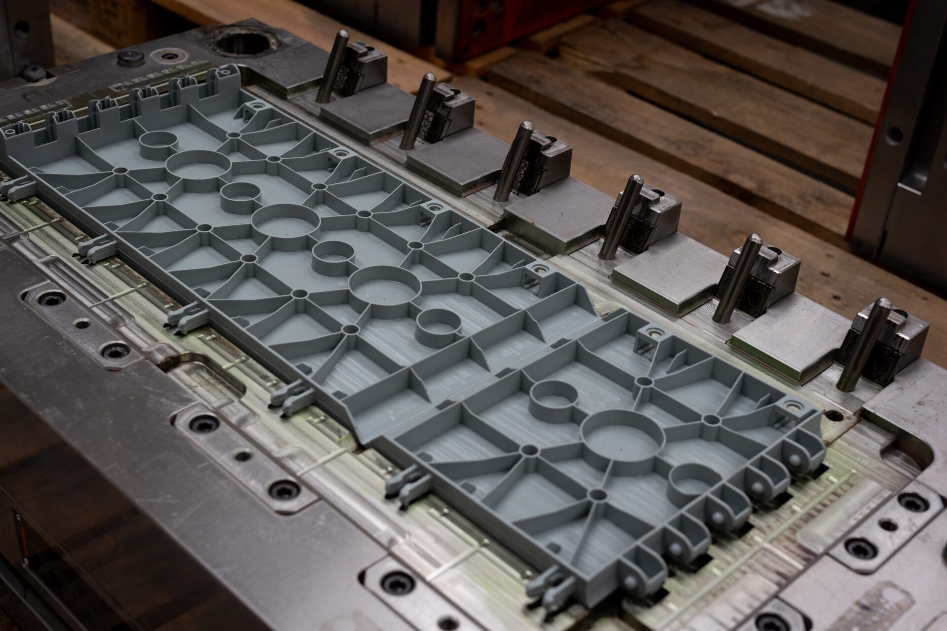 Bespoke Plastic Moulding Projects, High Volume Injection Moulding UK, Plas-Tech